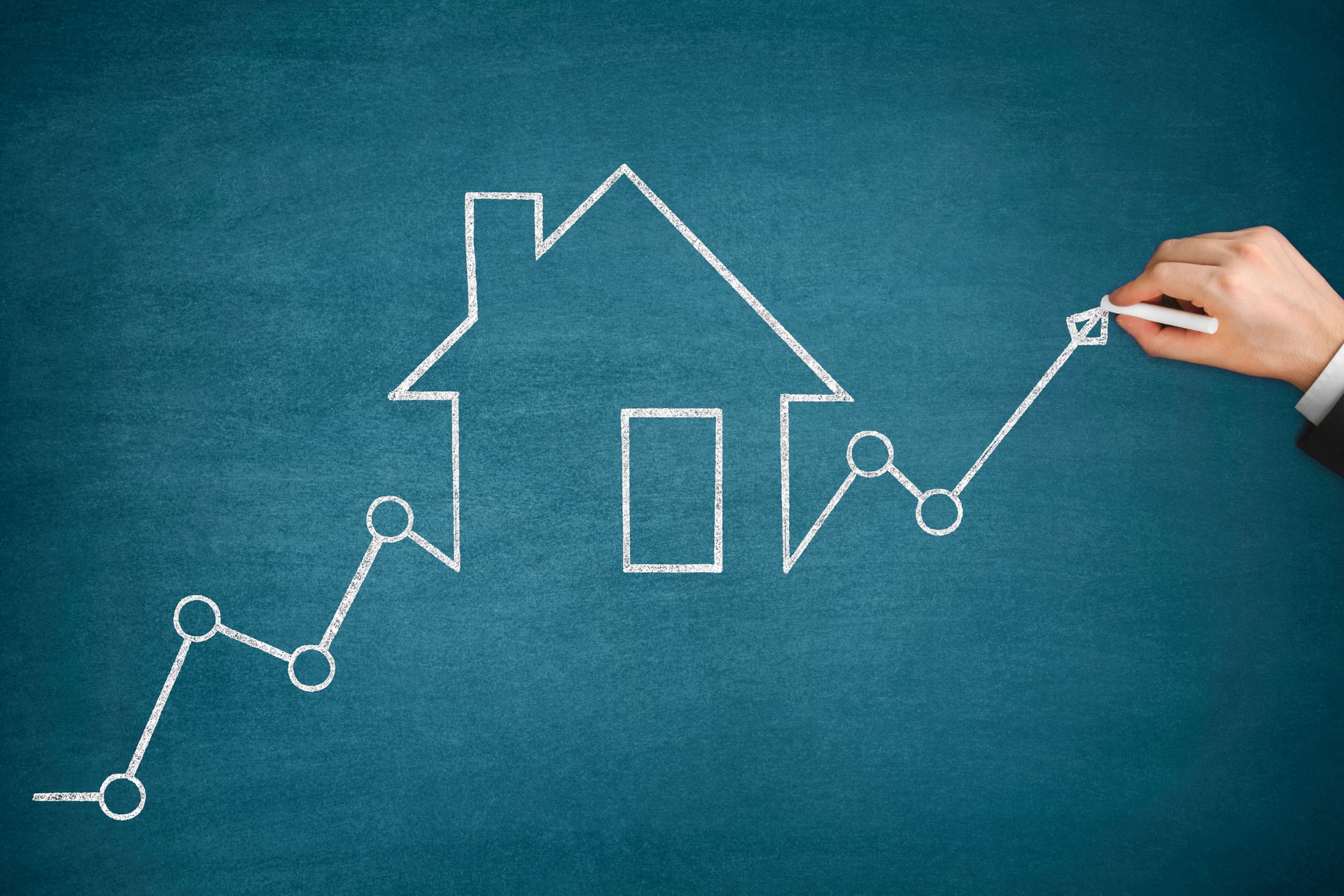 Mortgage Graph with Ascending Price Arrow